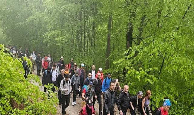 İnegöl’de 19 Mayıs Kutlamaları Tabiat Yürüyüşü İle Başladı