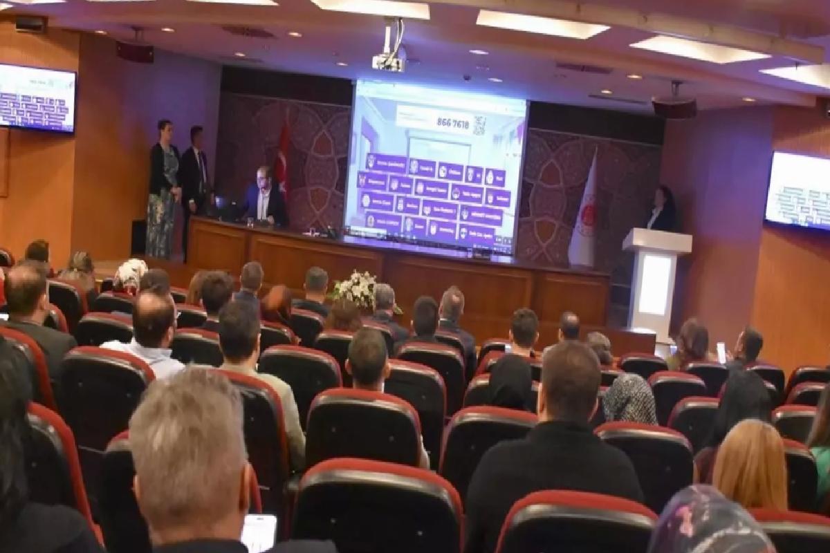 İsimli Eğitim ile Dijital Dönüşüm