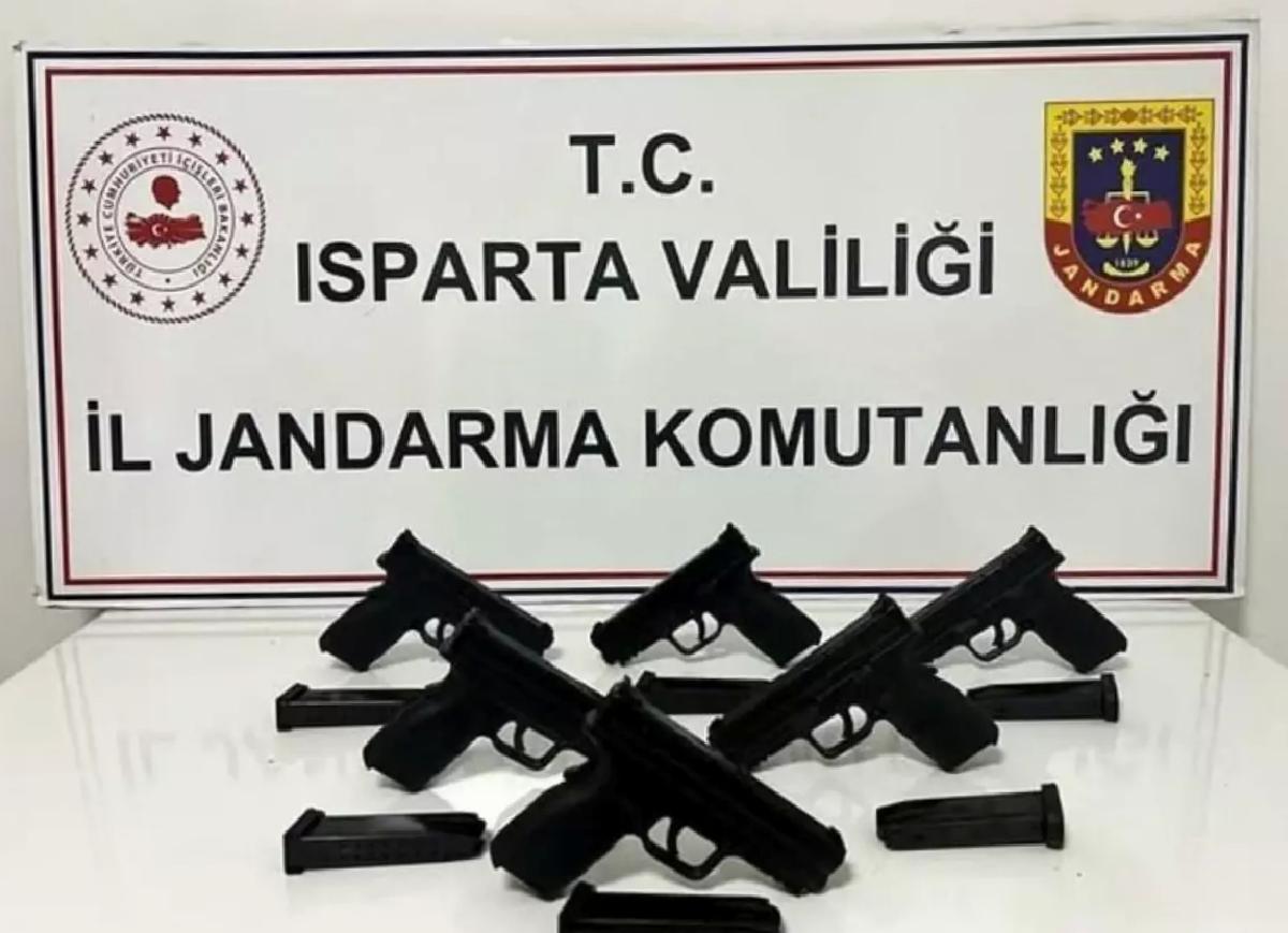 Isparta’da Ruhsatsız Silah Operasyonu