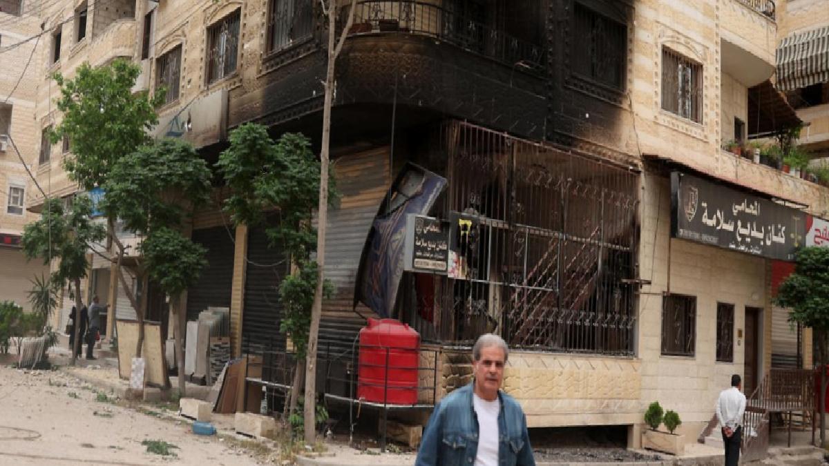 İsrail, Suriye Devlet Başkanlığı Sarayı’nın yakınını vurdu
