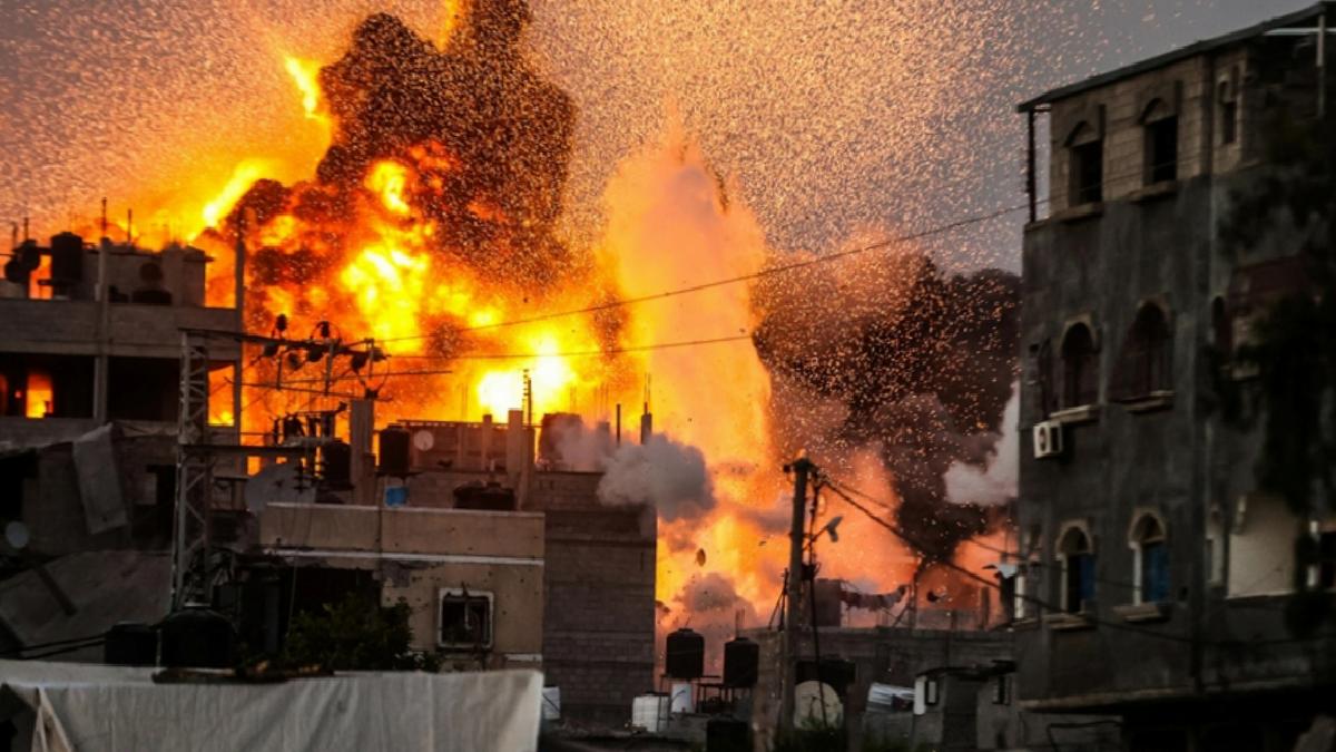 İsrail yeniden Gazze’ye saldırdı: 92 meyyit