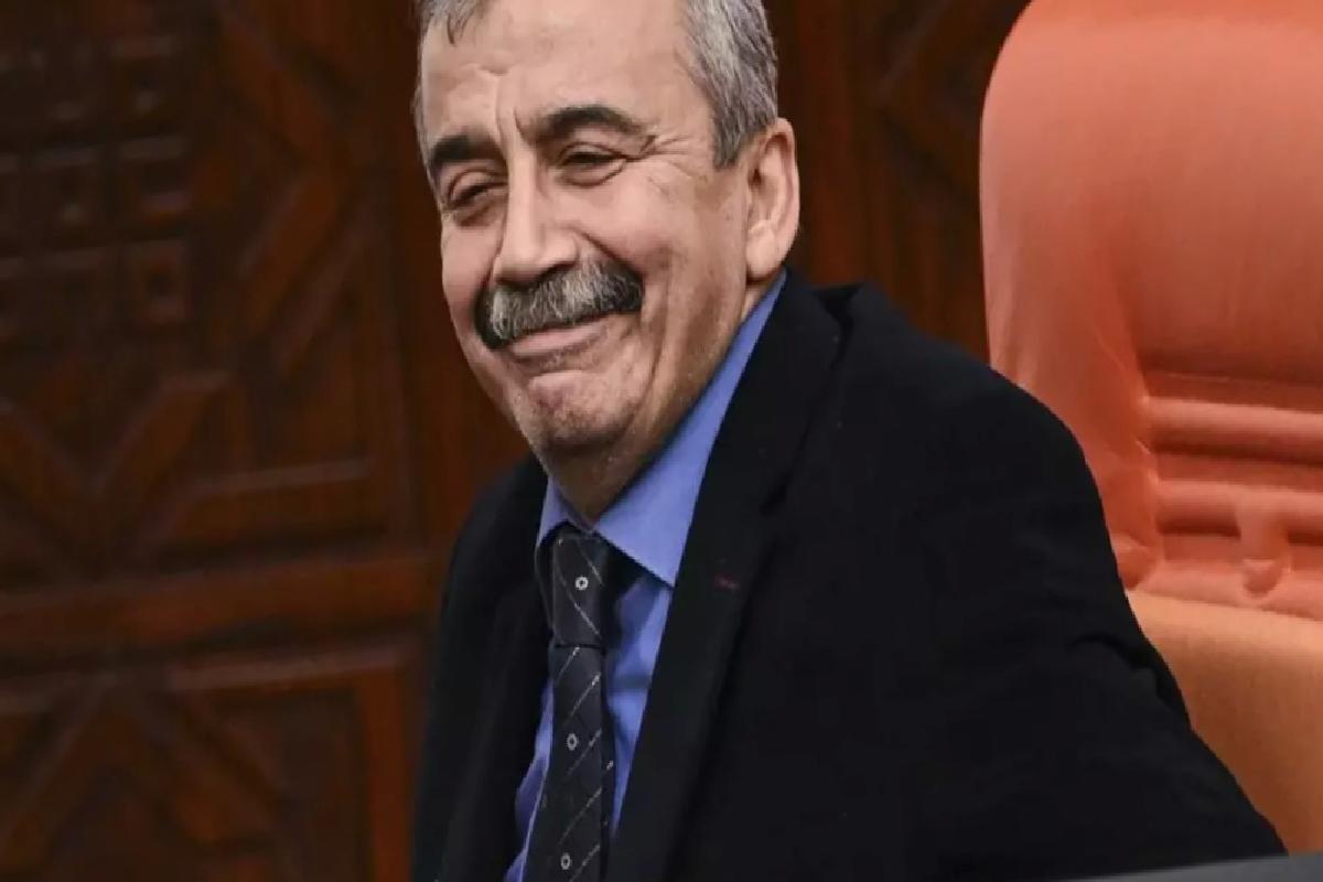İşte 18 gündür ağır bakımda tutulan Sırrı Süreyya Başkan’ın vefat nedeni