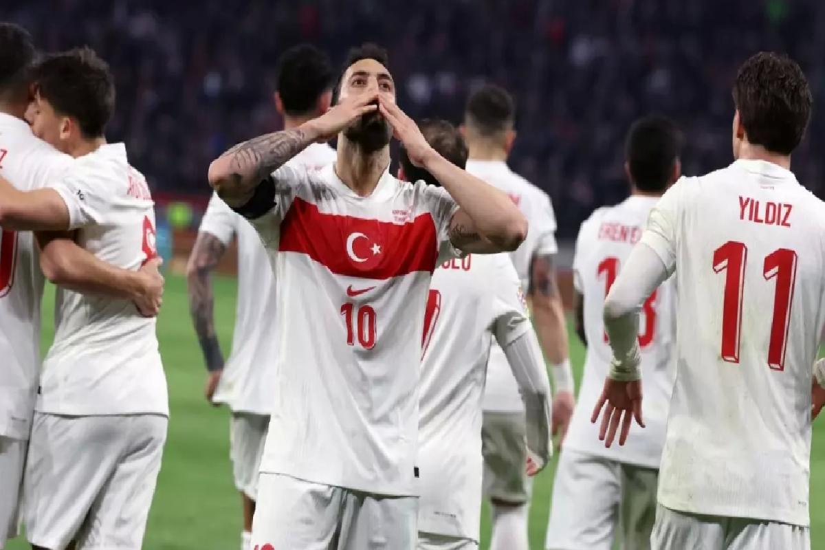 İstiklal Marşı’na saygısızlık yapan ülkeye UEFA’dan ceza