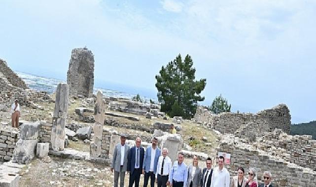 IV. Memleketler arası FoodFest Gastronomi Şenliği domates hasadı ile başladı