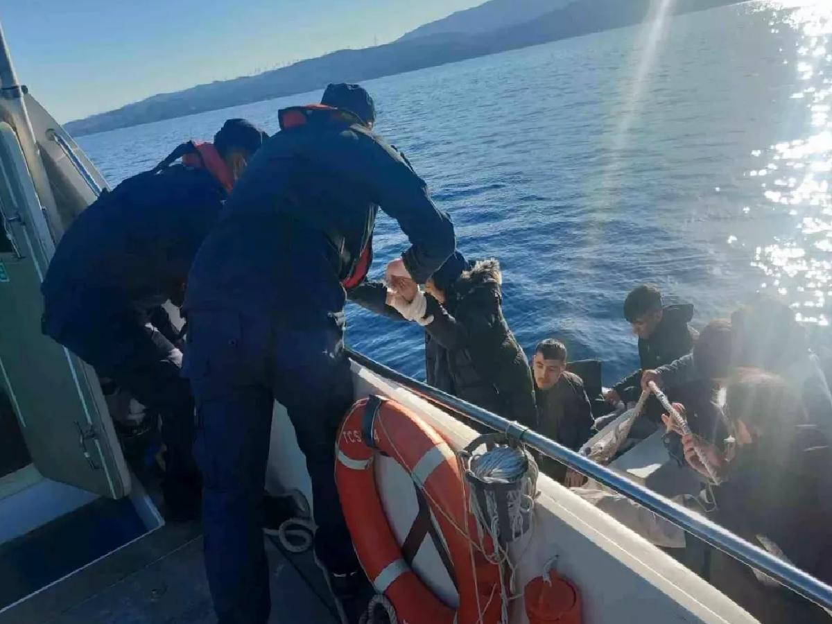 İzmir’de 67 Göçmen Kurtarıldı