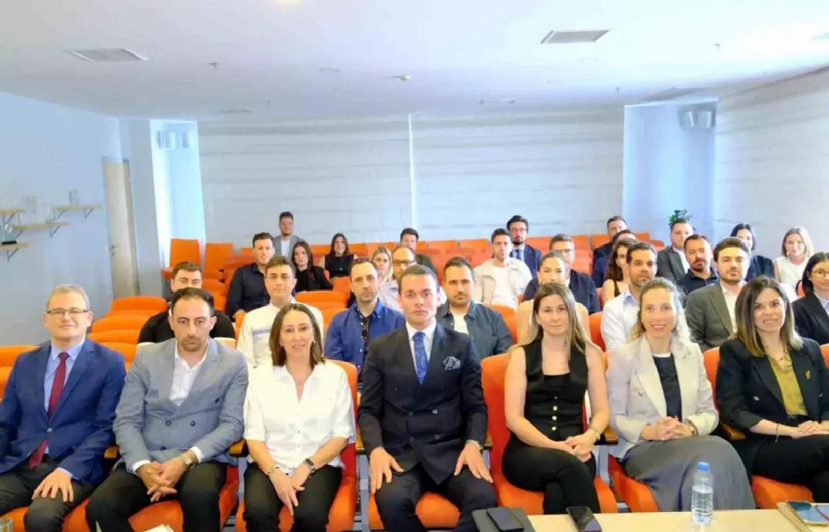 İzmir’de Birleşik Krallık Yatırımları Semineri