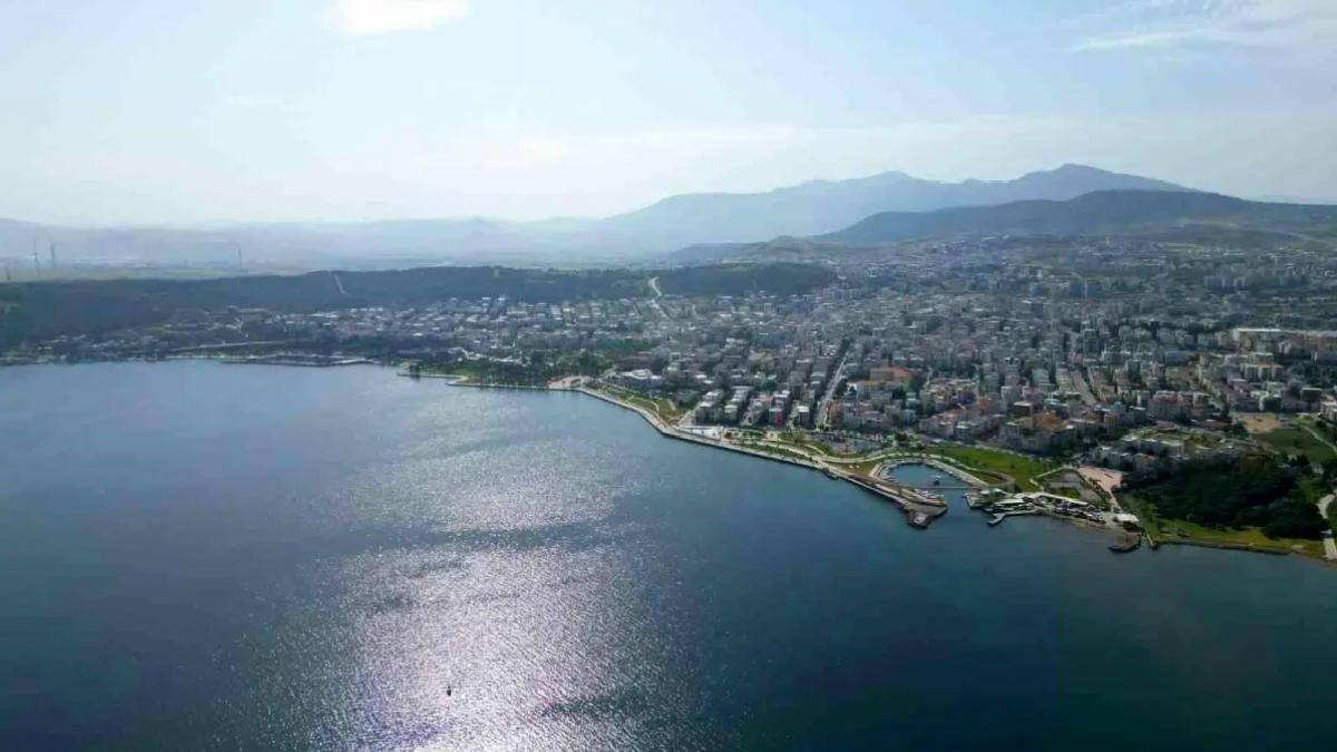İzmir’de Konut Satışları Yüzde 63,9 Arttı