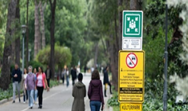 İzmir’in afet sonrası toplanma alanlarının tahlili yapıldı