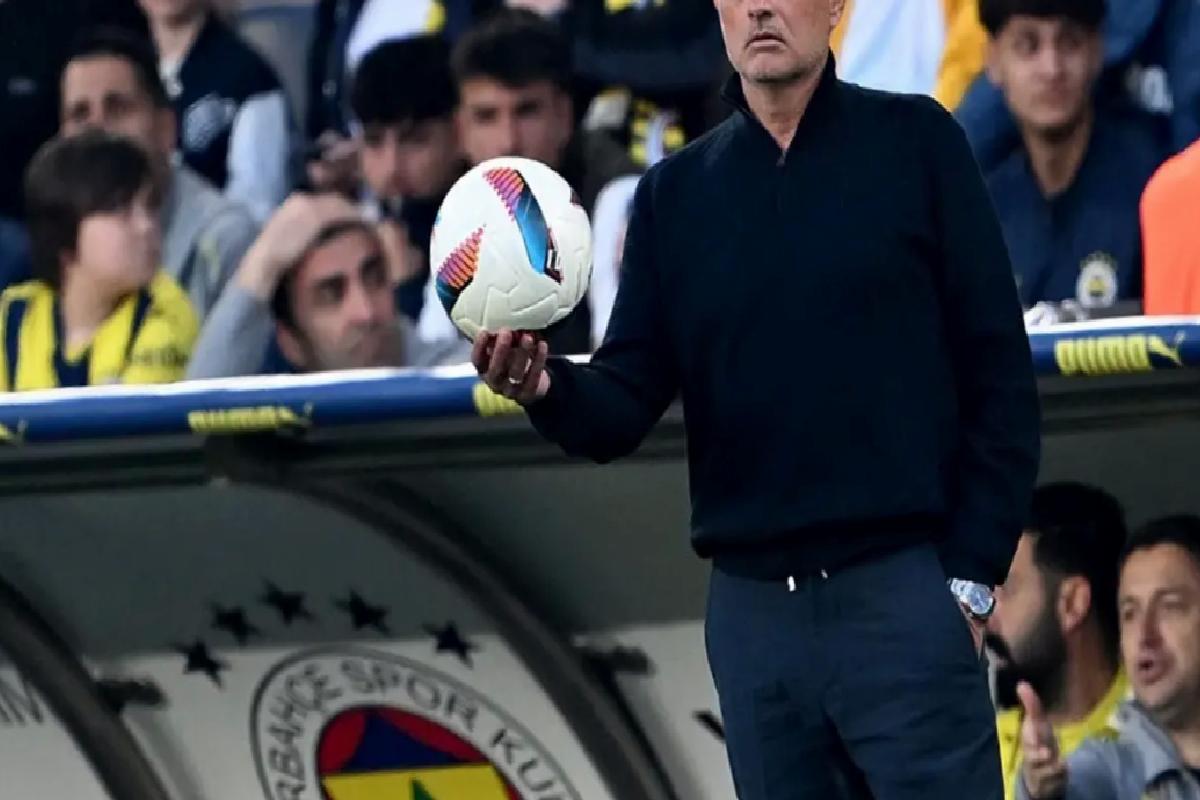 Jose Mourinho’dan geleceğiyle ilgili flaş karşılık