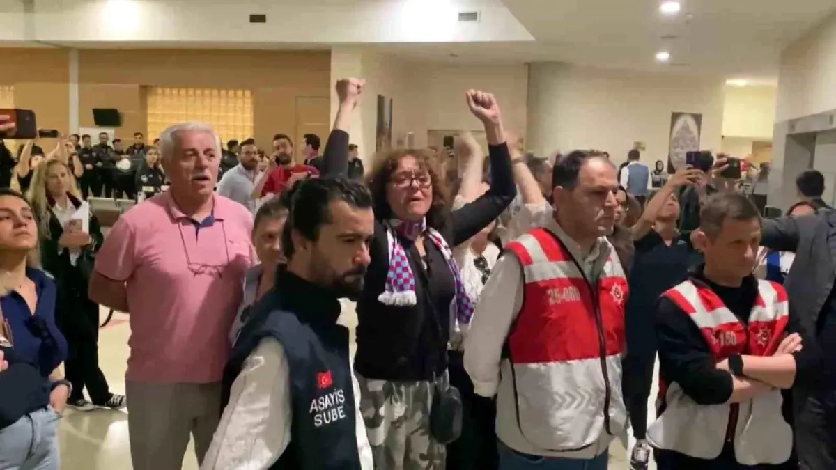 Kadıköy’de Bıçaklı Atak Davası Başladı