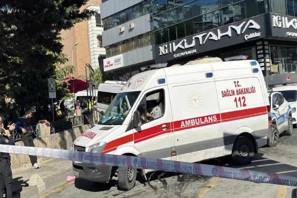 Kağıthane’de Minibüs Yayalara Çarptı: 1 Meyyit, 4 Yaralı
