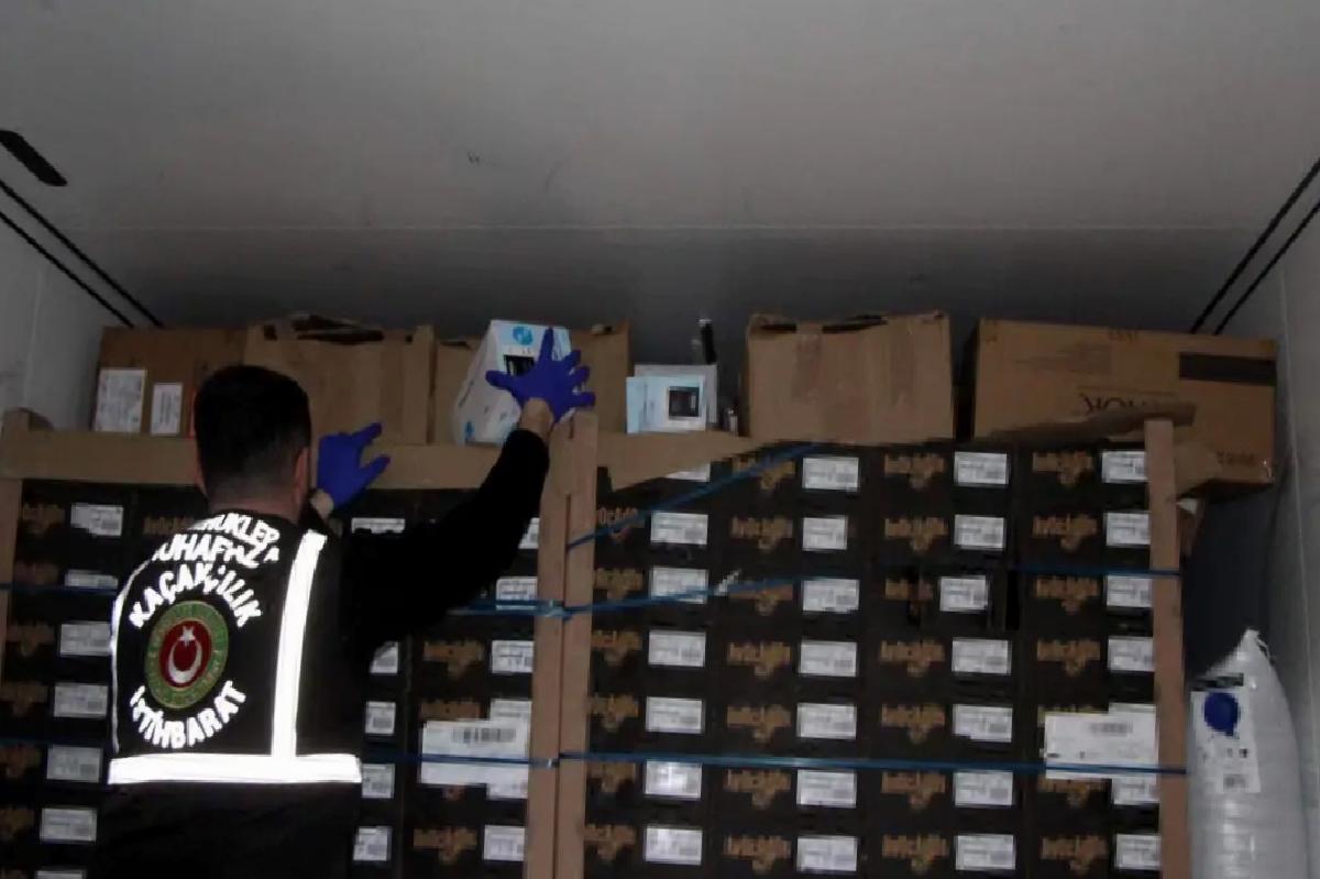Kapıkule’de Kaçak Elektronik Sigara ve İlaç Yakalandı