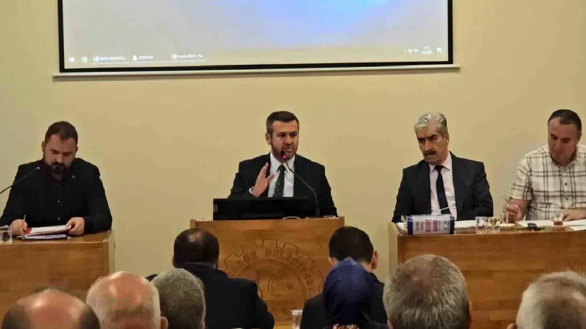 Karabük Belediye Başkanı Çetinkaya’dan Emeklilerin Ulaşım Hakkına Açıklama
