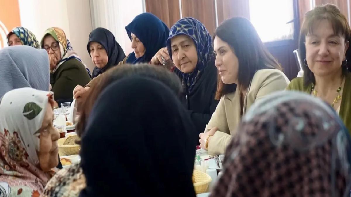 Karabük’te şehit anneleri yemekte buluştu