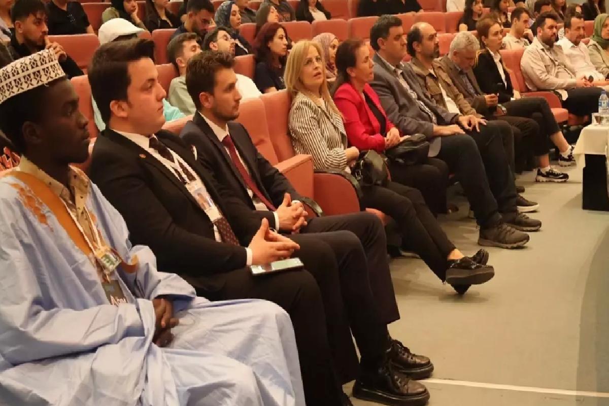 Karanfil, Girişimcilik Tecrübelerini Paylaştı