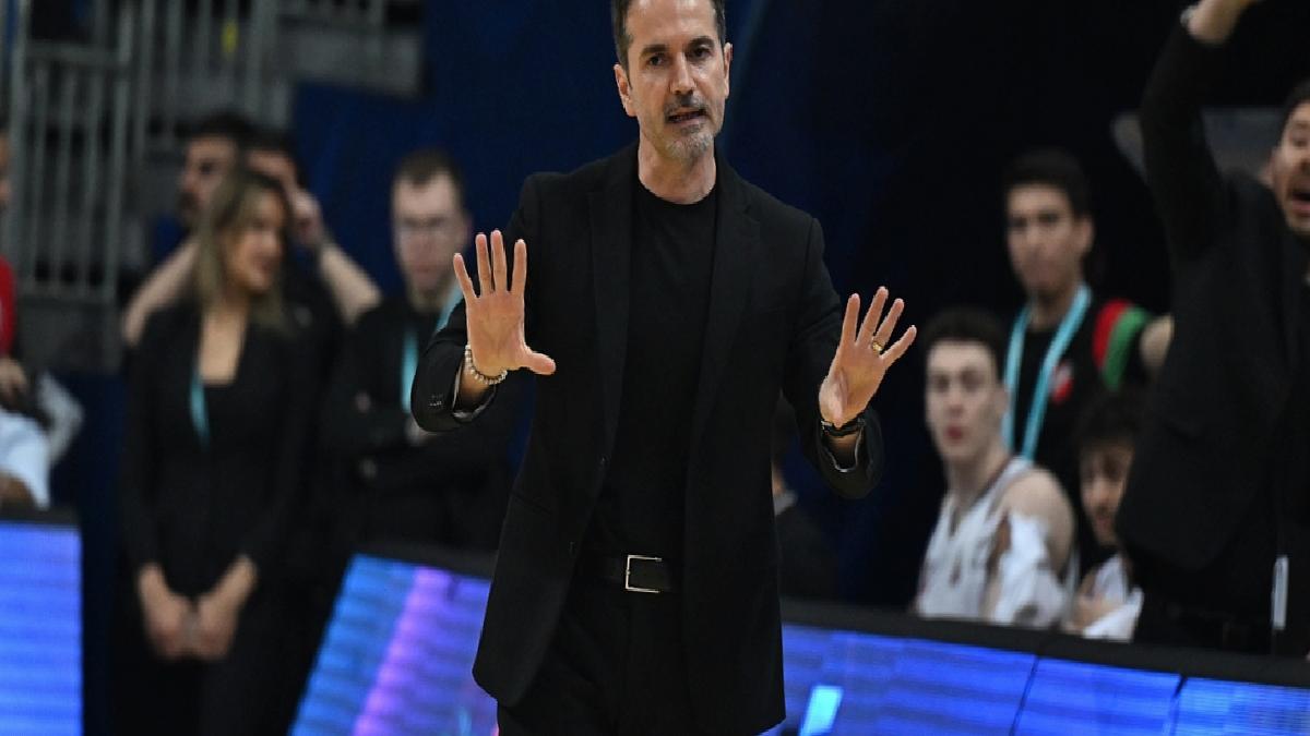 Karşıyaka Erkek Basketbol Ekibi’nin odağı Türk Telekom maçı