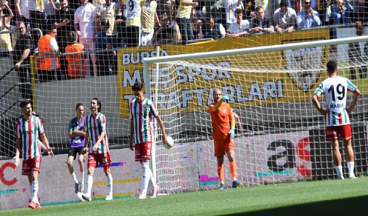 Karşıyaka Play-Off’ta Eledi