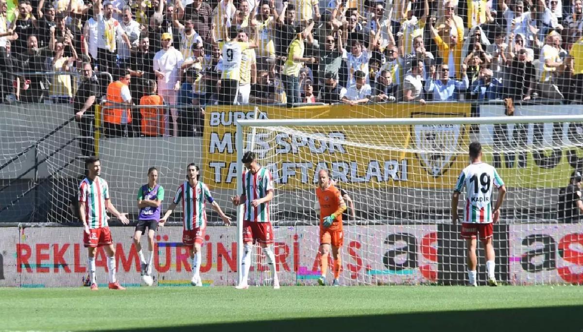 Karşıyaka’da Play-Off Çöküşü ve Gerginlik