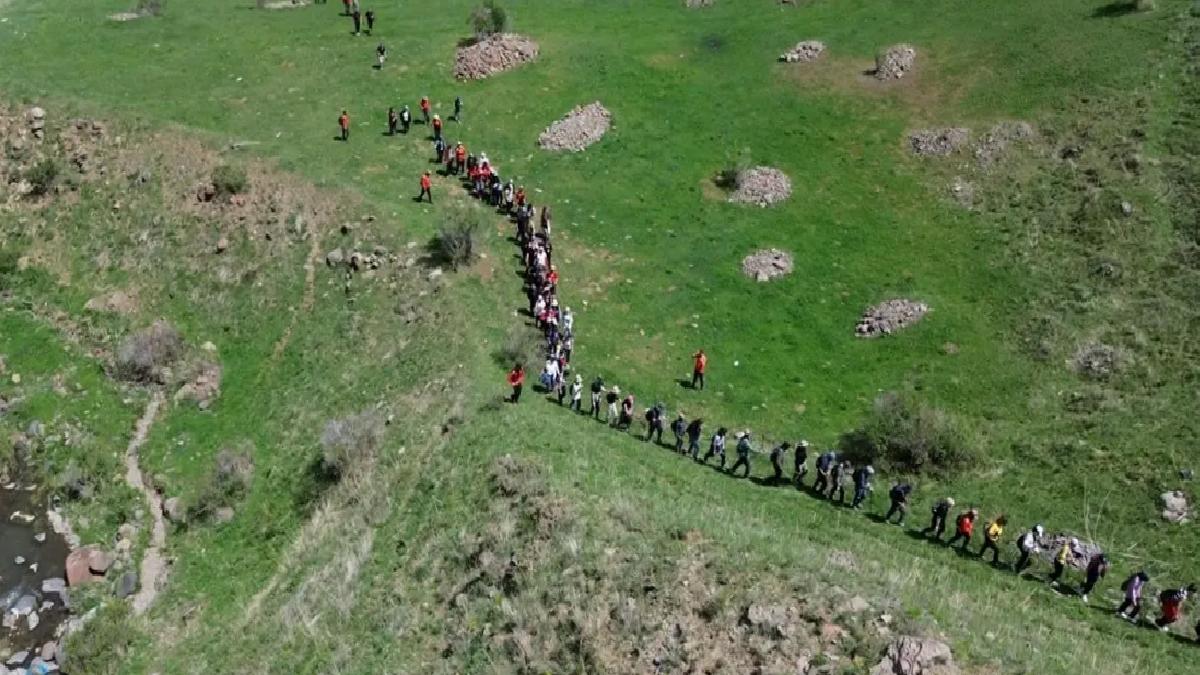 Kars’ta Tabiat Yürüyüşü: Kozlu Şelalesi’ne 117 İştirakçi
