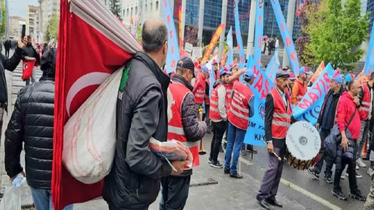 Kayseri’de 1 Mayıs Emekçi Bayramı Coşkusu