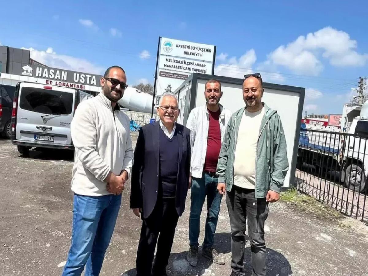 Kayseri’de Yeni Bir Camii İnşaatı Devam Ediyor