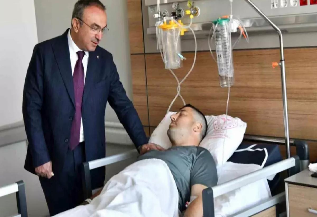 Kaza Geçiren Polis Memuruna Vali Ziyareti