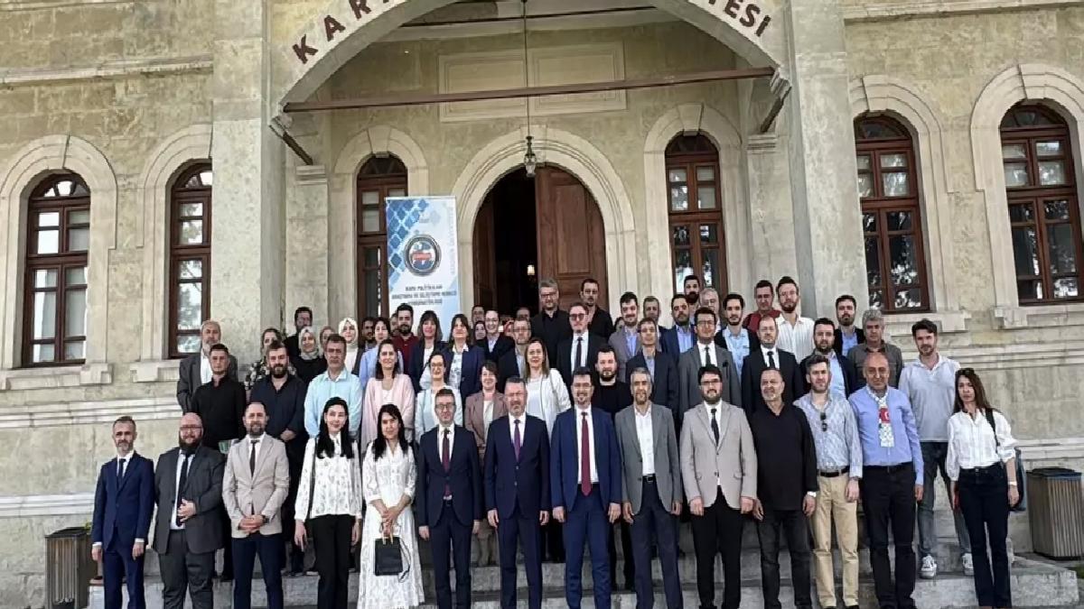 KBÜ Kamu Siyasetleri Merkezi Kurdu