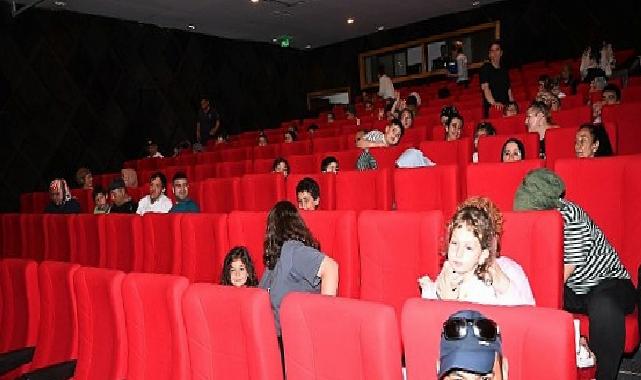 Kemer Belediyesi’nden Engelliler Haftası’na Özel Sinema Aktifliği