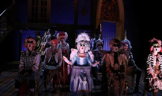 Kent Tiyatroları “Tartuffe” oyunuyla Denizli’de