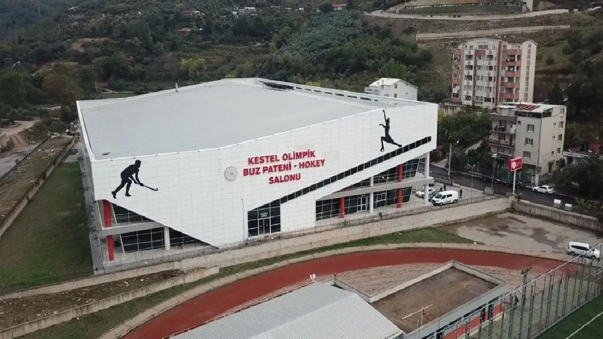 Kestel Buz Pateni Tesisinde Genç Atletler Yetişiyor