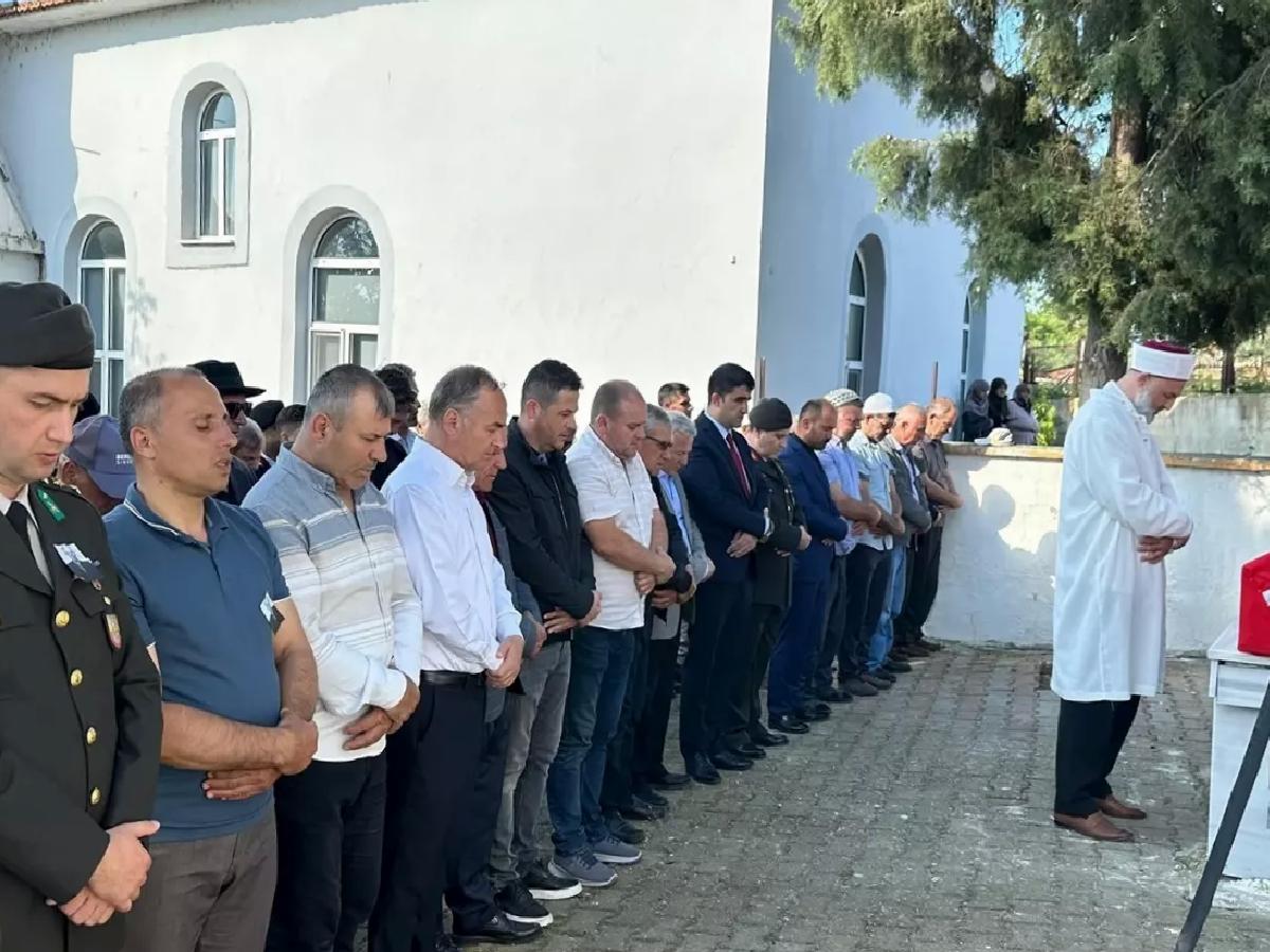 Kıbrıs Gazisi Hasan Geleç Toprağa Verildi