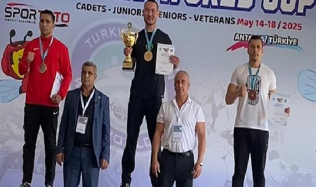 Kick Boks atletlerimizden Dünya Şampiyonası’nda dört madalya