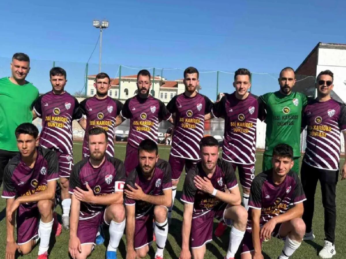 Kınıkspor, Kandillispor’u 3-2 Yendi