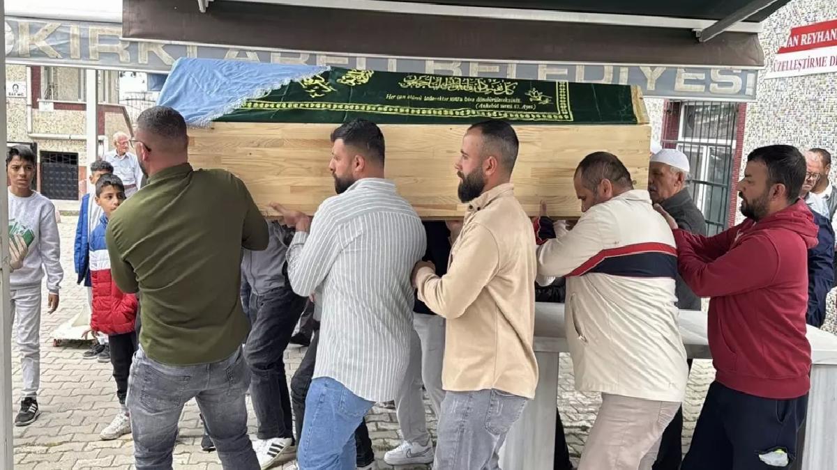 Kırklareli’nde Tabancayla Öldürülen Bayan Toprağa Verildi