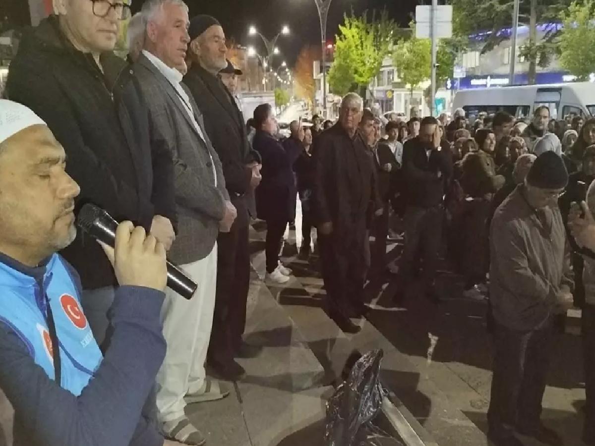 Kırşehir’den Hac Adayları Uğurlandı