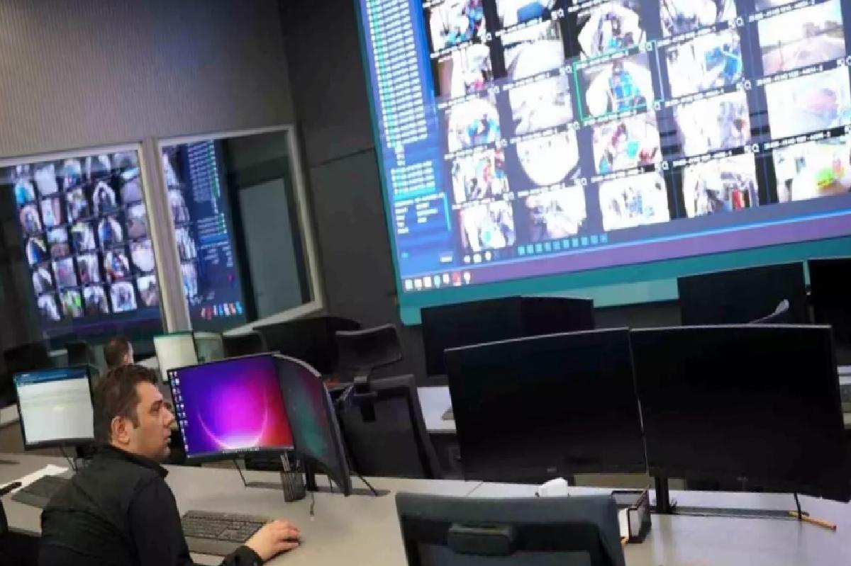 Kocaeli’de Toplu Taşıma Araçları Anlık Olarak 6 Bin Kamera ile Denetleniyor