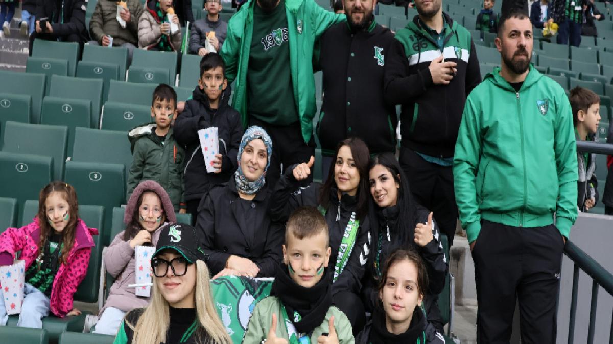 Kocaelispor ailelere ve öğrencilere kombinelerde yüzde 41 indirim yaptı