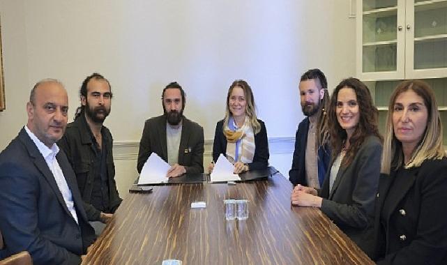 ​Konak’ta imzalar sanat için atıldı