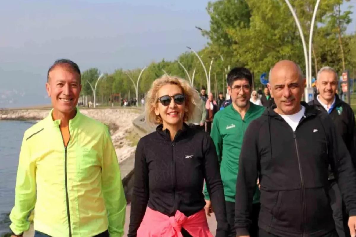 Körfez Belediyesi’nden Sağlıklı Hayat Yürüyüşü