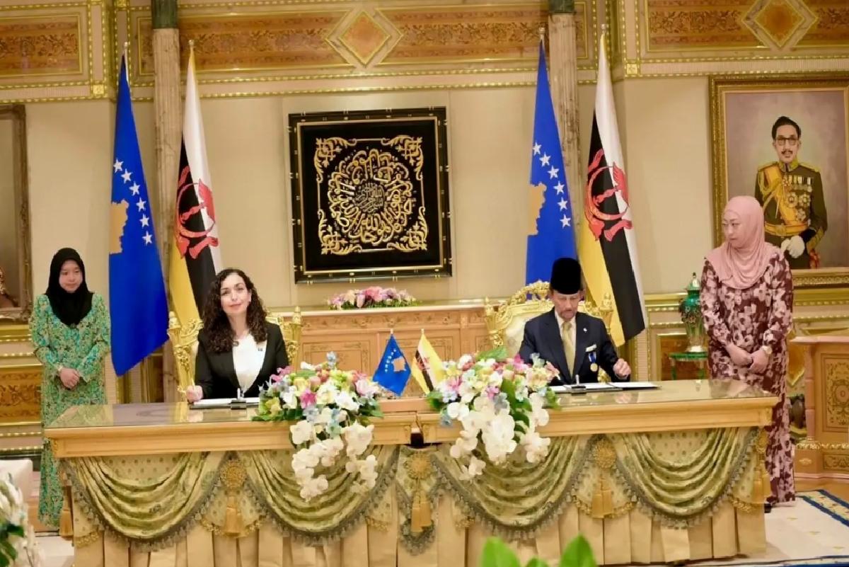 Kosova ve Brunei Vizesiz Seyahat Muahedesi İmzaladı