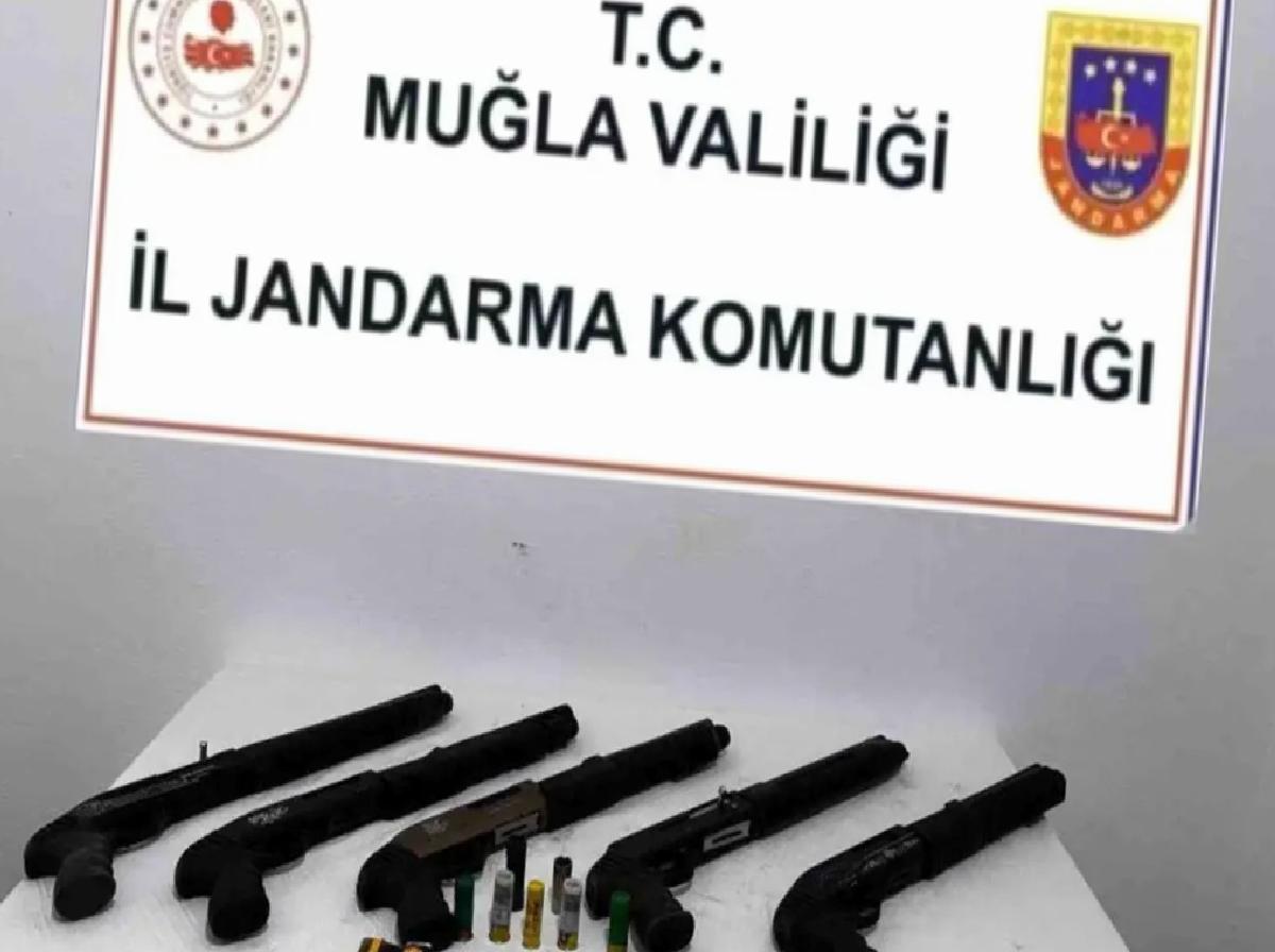 Köyceğiz’de Ruhsatsız Silah Ele Geçirildi