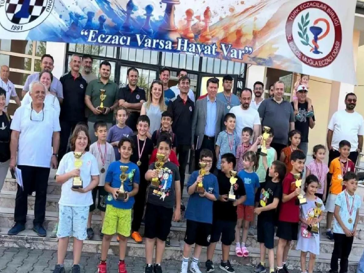 Köyceğiz’de Satranç Turnuvası Heyecanı