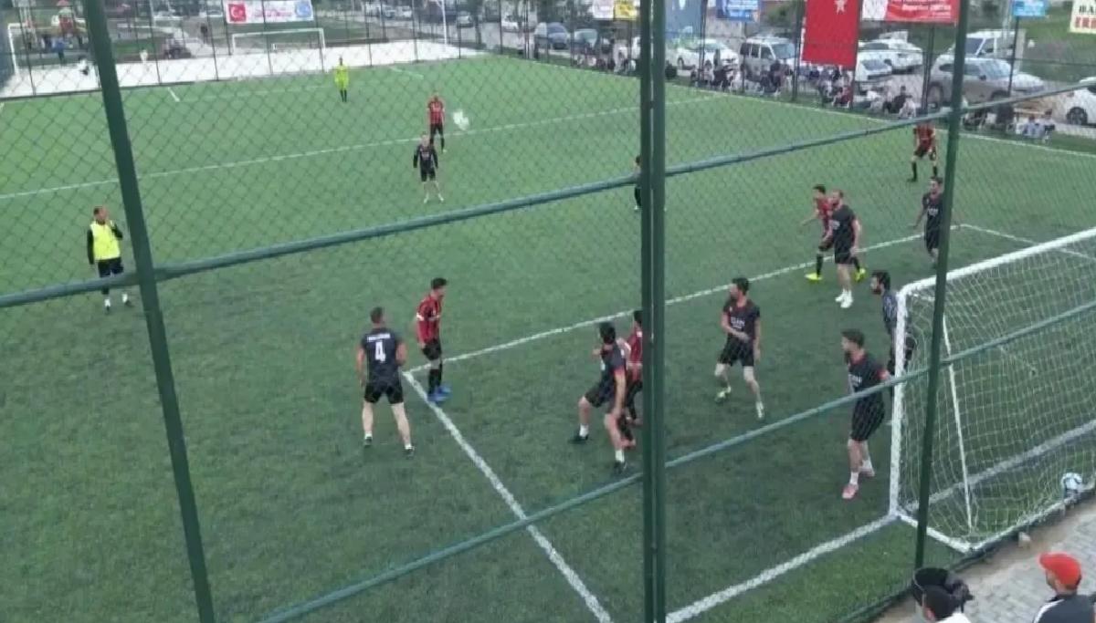 Kozan’da ‘2 Haziran Kurtuluş Futbol Turnuvası’ Başladı