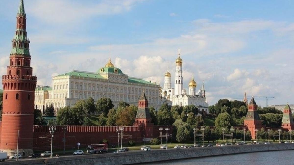 Kremlin: Putin’in Zelensky ile görüşmesi mutabakata varılırsa gerçekleşebilir