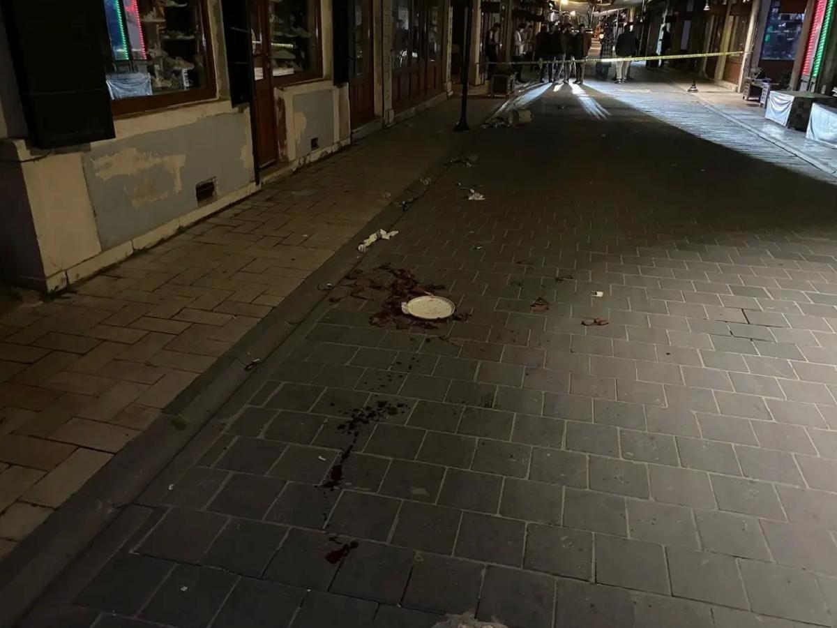 Kula’da Bıçaklı Arbede: 1 Ağır Yaralı