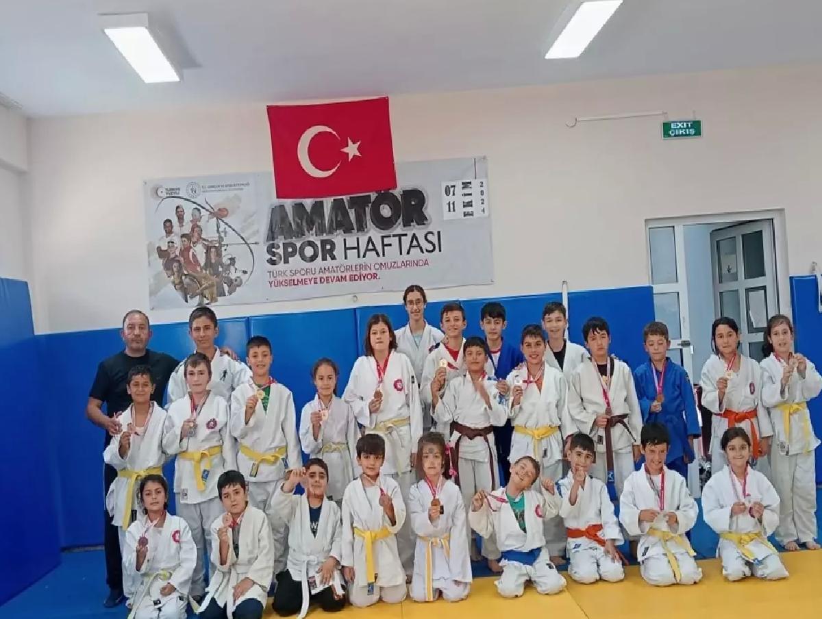 Kumluca’da Judo Turnuvası Düzenlendi