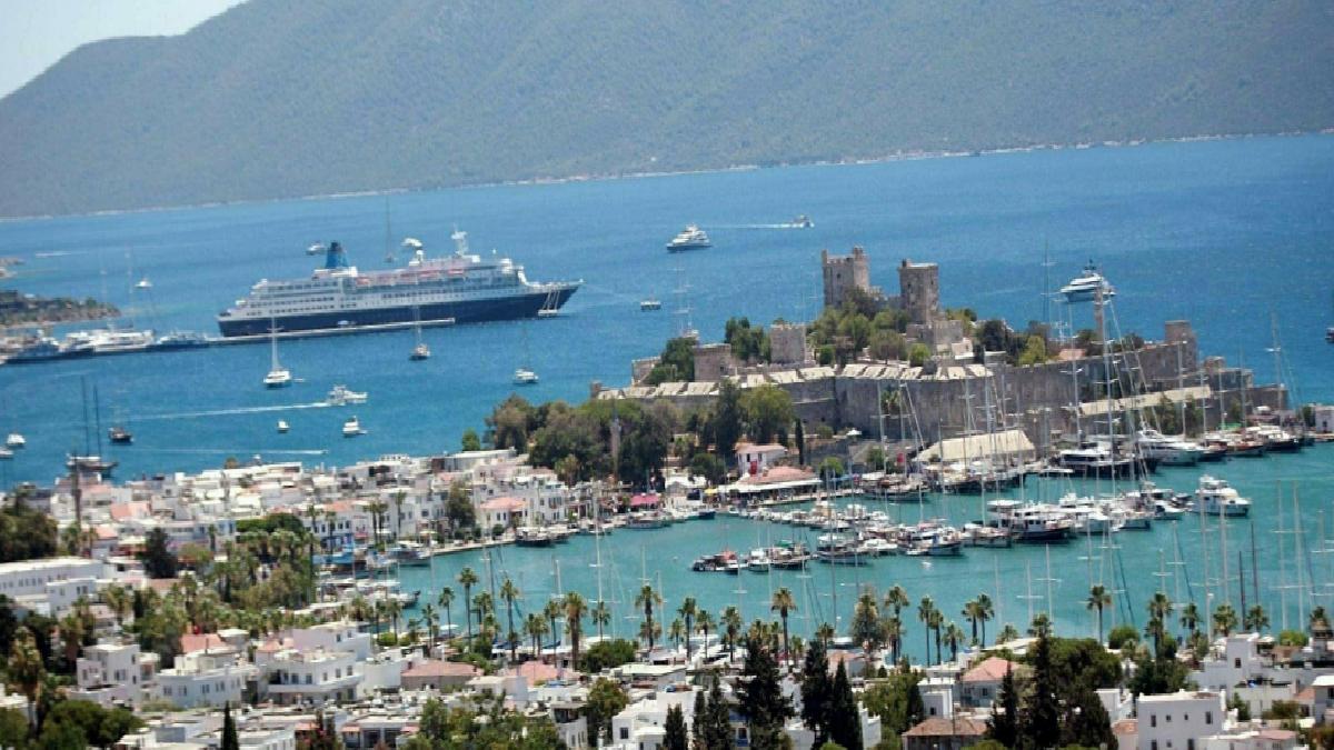 Kurban Bayramı tatili turizm dönemini hareketlendirdi: Fiyatlar rekor düzeylerde