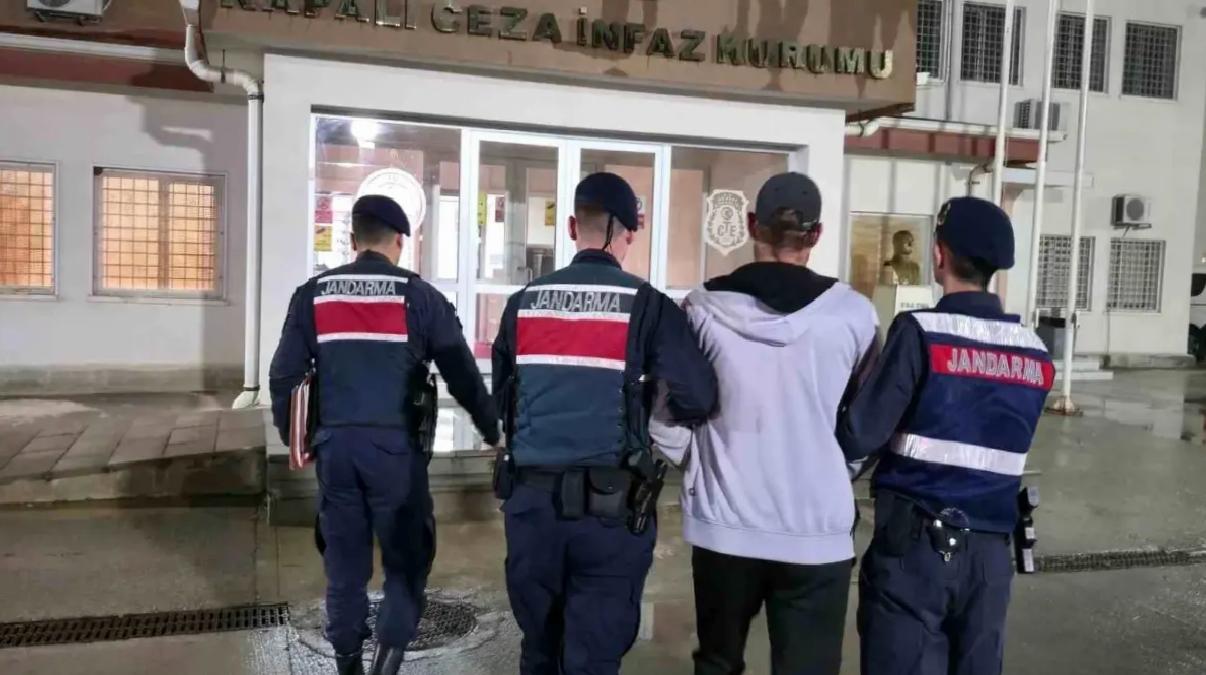 Kuşadası’nda Aranan Şahıs Yakalandı