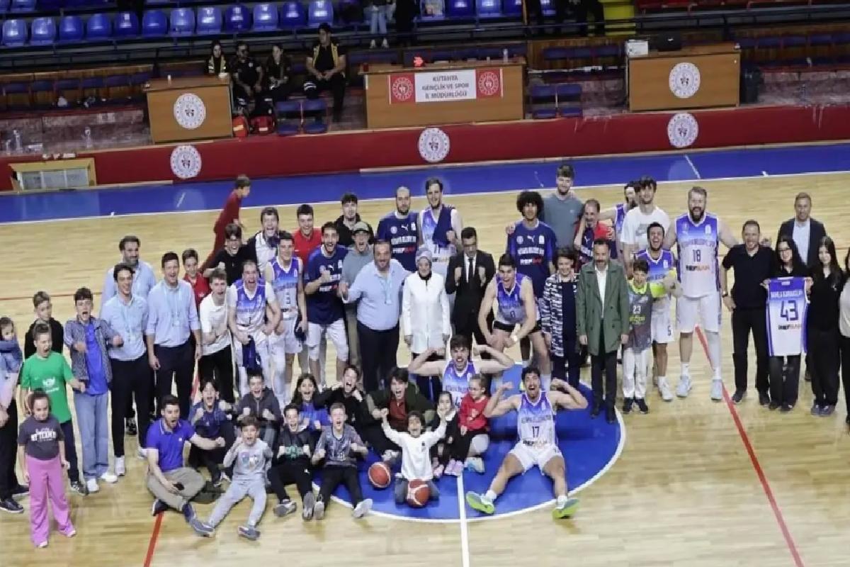Kütahya Belediyespor, Play-Off Yolunda Kıymetli Galibiyet Aldı
