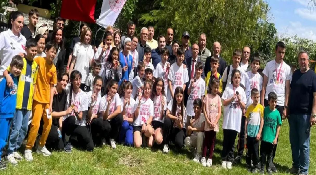 Kütahya’da Ilıcaksu Oryantiring Müsabakası Ağır İlgi Gördü